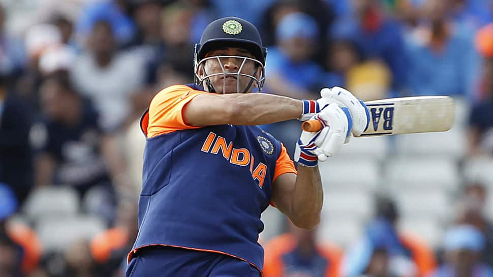 Cannot buy Dhoni’s experience in the market: Team India rallies behind ‘Mahi Bhai’