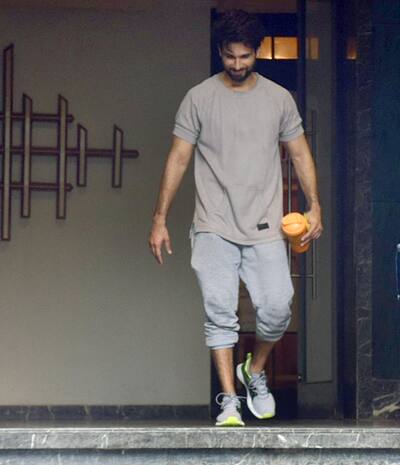 Shahid Kapoor spotted outside gym