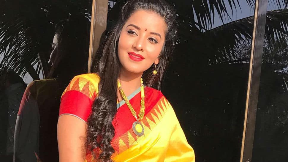 Monalisa shines bright in yellow Indian wear - Pic inside