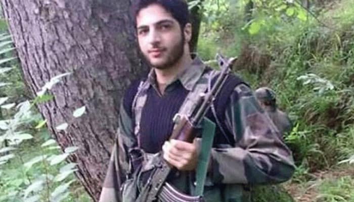 Pakistan hails Hizbul Mujahideen terrorist Burhan Wani as a &#039;hero&#039;