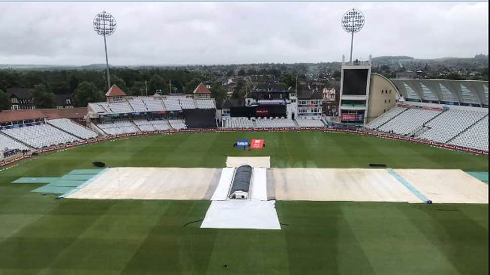 India vs New Zealand semi-final clash called off due to rain, to resume on Wednesday