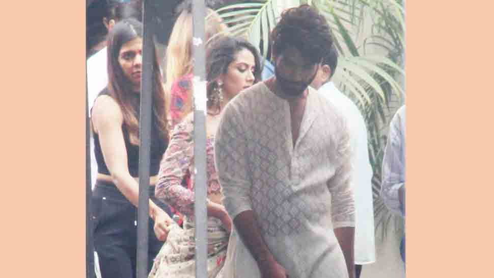 Shahid Kapoor, Mira Rajput shoot for commercial together at Mehboob studio — Pics inside