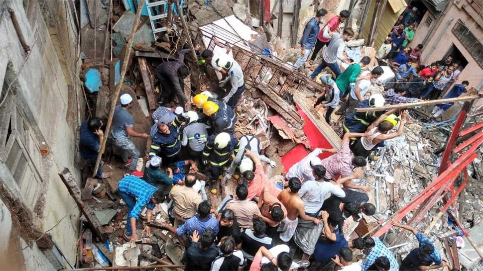 2 dead as four-storey building collapses in Mumbai&#039;s Dongri, over 40 feared trapped