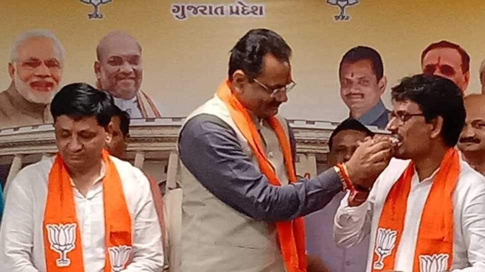 Former Gujarat Congress MLA Alpesh Thakor, aide Dhaval Sinh Zala join BJP