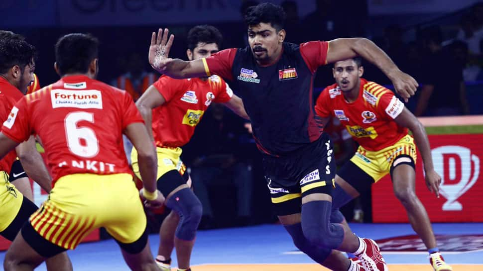 PKL 7: Gujarat Fortune Giants thrash defending champions Bengaluru Bulls 42-24