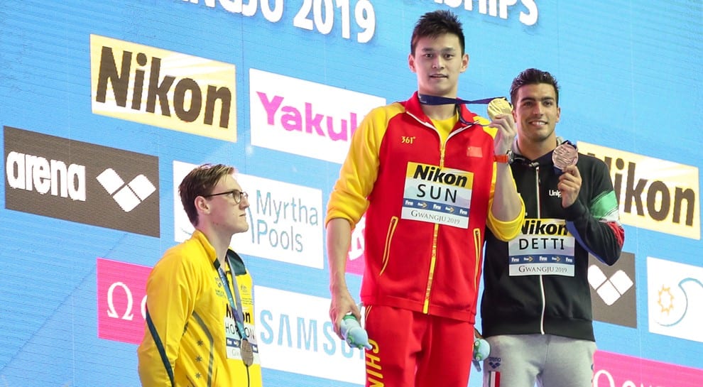 Fellow swimmers hail Mack Horton for podium protest