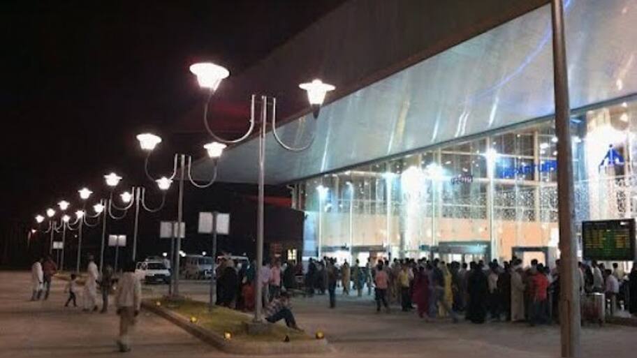 Privatisation of three airports already underway: Centre