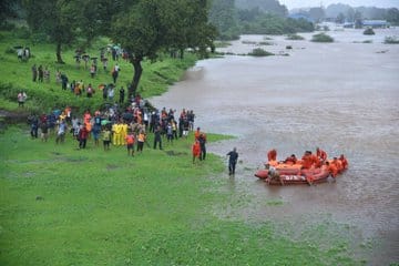 Central forces successfully rescue 900 people stranded aboard Mahalaxmi Express