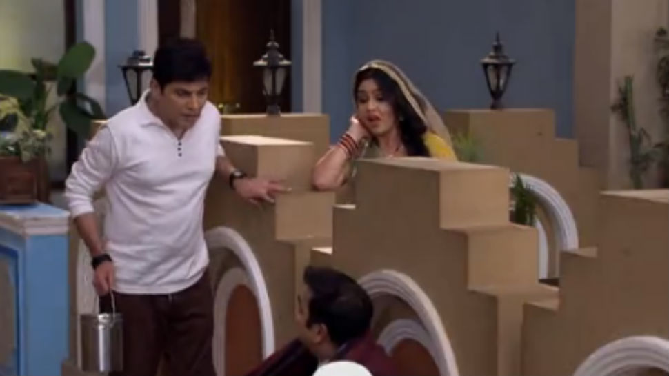 'Bhabi Ji Ghar Par Hain', July 30, preview: Angoori asks Vibhuti to call her 'behen' 'Bhabi Ji Ghar Par Hain', July 30, preview: Angoori asks Vibhuti to call her 'behen'