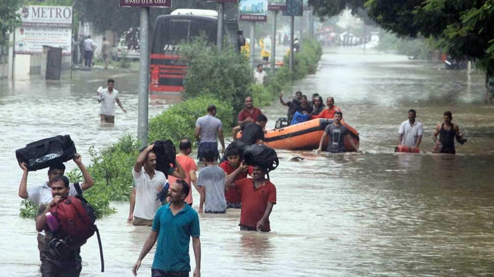 7 dead, over 1000 evacuated as torrential rains lash Vadodara; schools, colleges closed