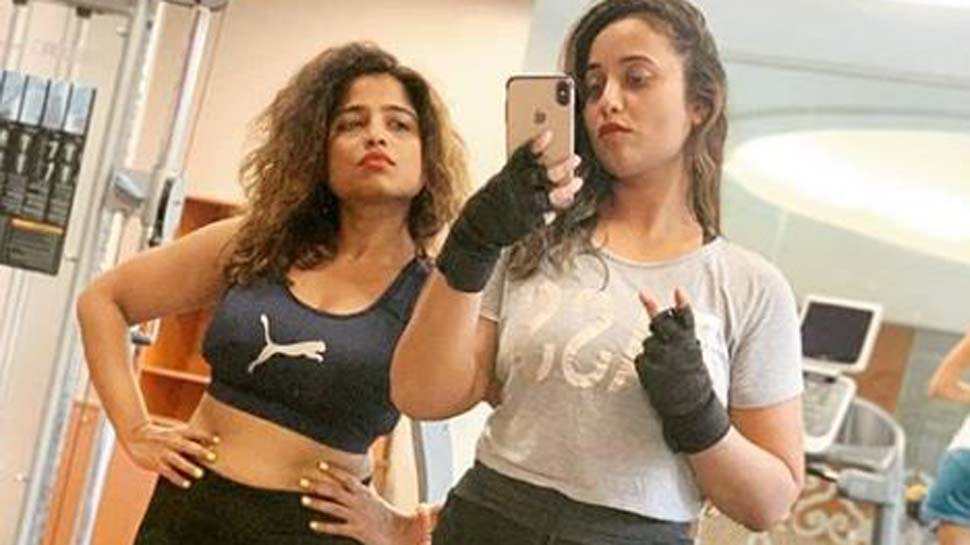 Rani Chatterjee shares a selfie with RJ Malishka from Bulgaria-See pic