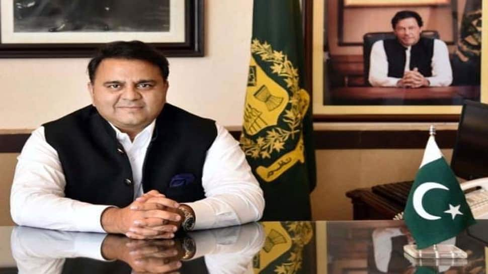 Pakistan minister tells politicians to stop in-fighting, fight India on Kashmir issue