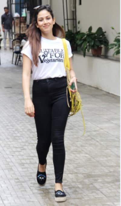 Mira Rajput turns heads!