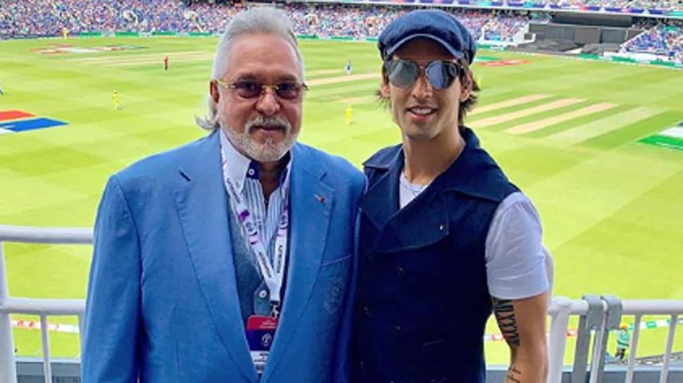 Beer Baron Vijay Mallya S Son Celebrates A Year Without Alcohol People News Zee News Sidhartha mallya celebrates birthday with rcb team. beer baron vijay mallya s son