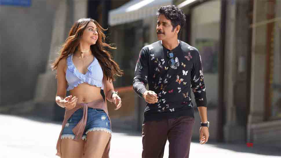 Manmadhudu 2: Chinmayi Sripaada gets trolled for Rakul Preet&#039;s liplock scene