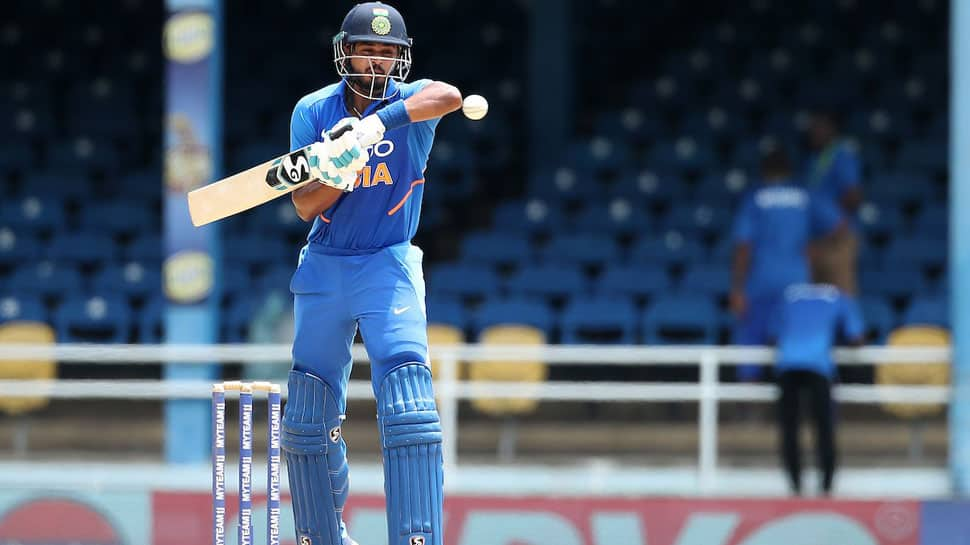 Sunil Gavaskar bats for Shreyas Iyer at 4 and Rishabh Pant at 5