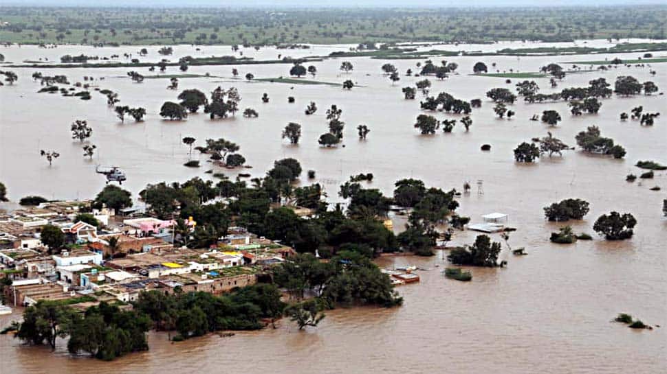 Maharashtra floods: CM Devendra Fadnavis seeks Rs 6800 crore aid as death toll touches 43