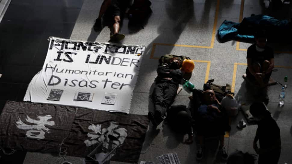 Anti-government protest in Hong Kong disrupt airport for 2nd day, UN urges to use restraint