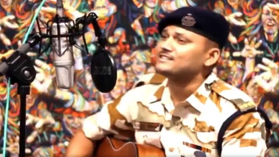 Watch ITBP constable Lovely Singh’s beautiful rendition of ‘Sandese Aate Hain’