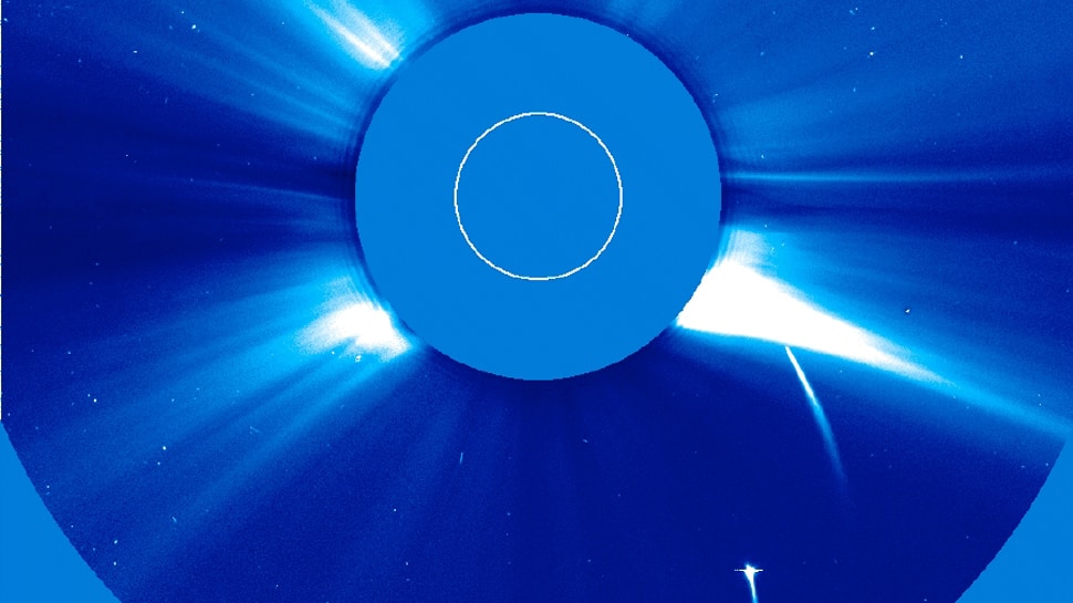 Watch: Comet dives into directly into sun, completely evaporates Watch: Comet dives into directly into sun, completely evaporates