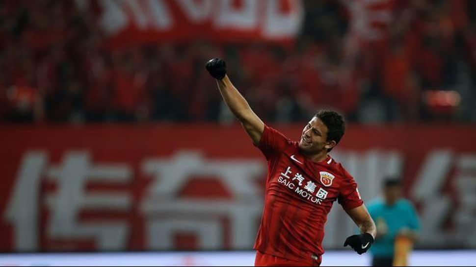 Brazil-born Elkeson included in China squad in a landmark move