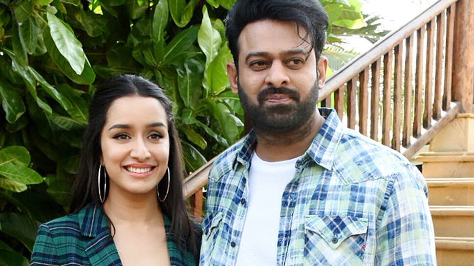 Prabhas-Shraddha Kapoor promote &#039;Saaho&#039; in style - Photos