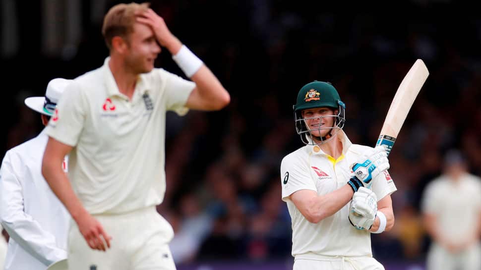 Applaud Steve Smith, not boo him: England Sports Minister