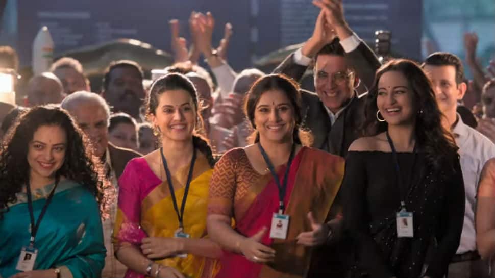 Box office report: &#039;Mission Mangal&#039; witnesses growth, earns over Rs 135 crore