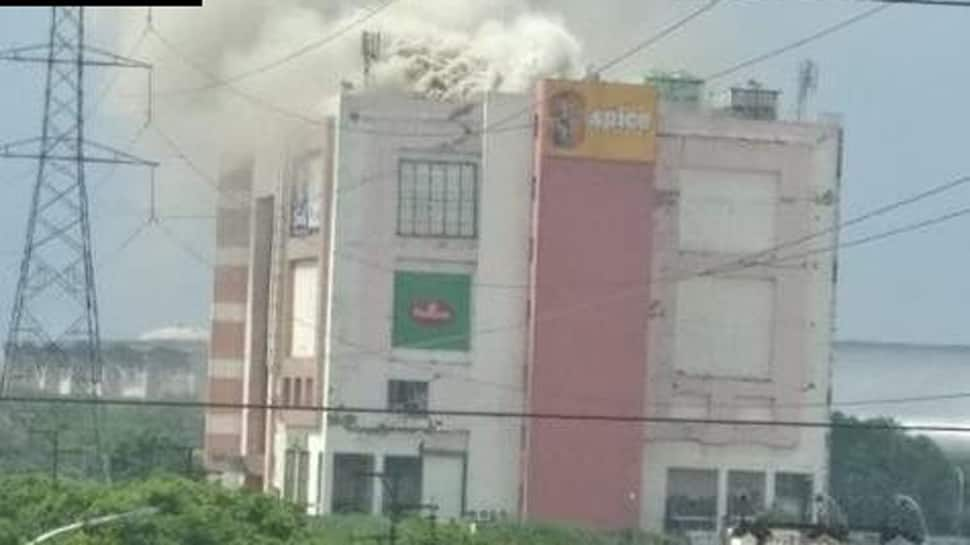 Fire at Noida&#039;s Spice Mall extinguished, no casualties reported