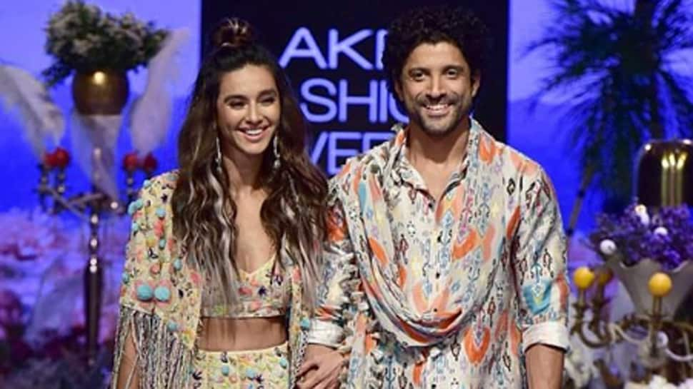 Farhan Akhtar calls ladylove Shibani Dandekar &#039;sunshine&#039;, wishes her love on birthday—See pic