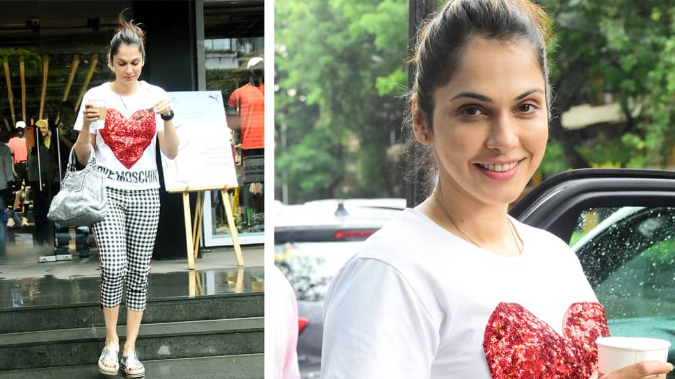 Isha Koppikar is all hearts in her latest pics! See inside