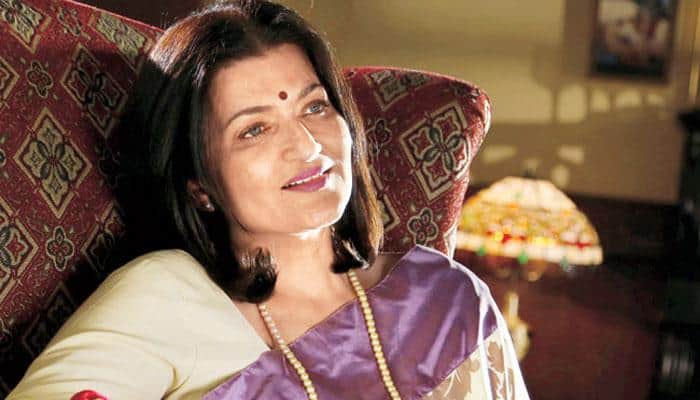 Sarika to produce Aamir Khan&#039;s daughter&#039;s play