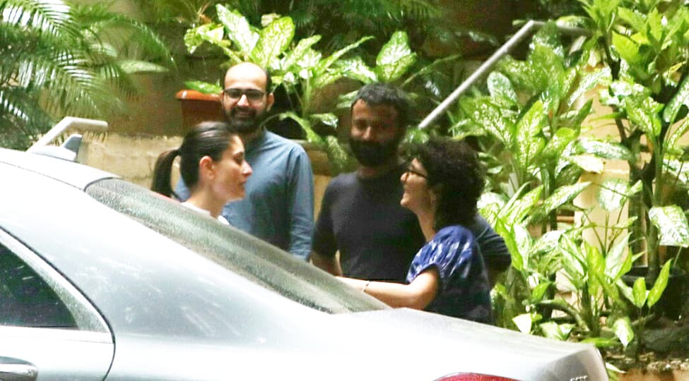 Photo Gallery: Kareena Kapoor gets papped with Kiran Rao ...