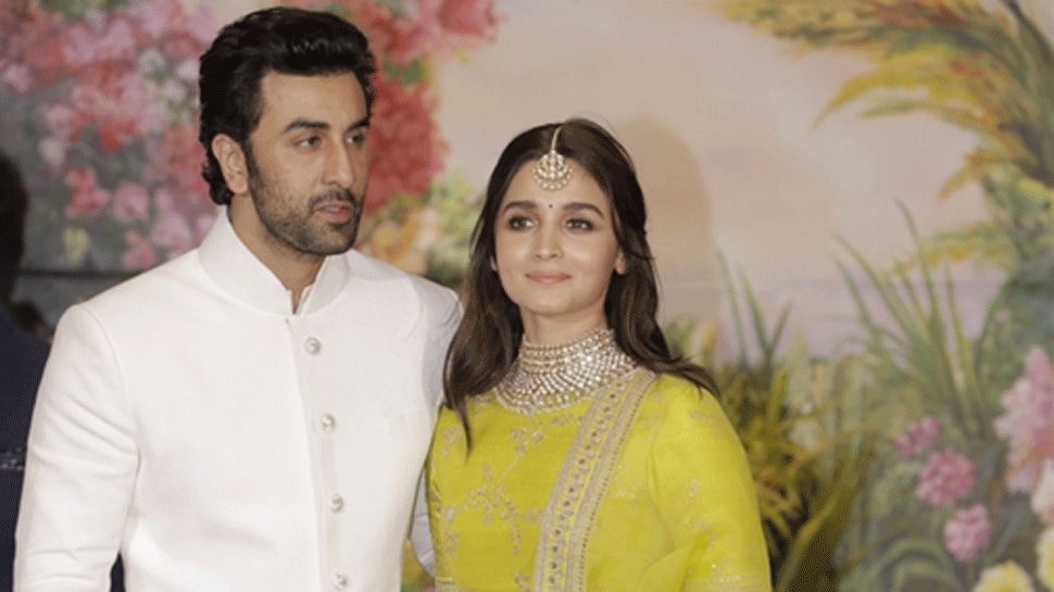 Ranbir Kapoor and Alia Bhatt&#039;s morphed wedding pic makes fans go crazy! See inside