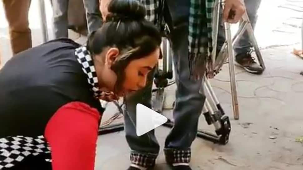 Rani Chatterjee performs Ganesh aarti on the sets of Lady Singham- Watch