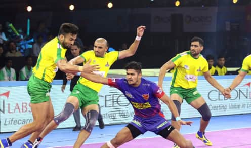 Pro Kabaddi: Dabang Delhi beat Tamil Thalaivas 50-34 Pro Kabaddi: Dabang Delhi beat Tamil Thalaivas 50-34