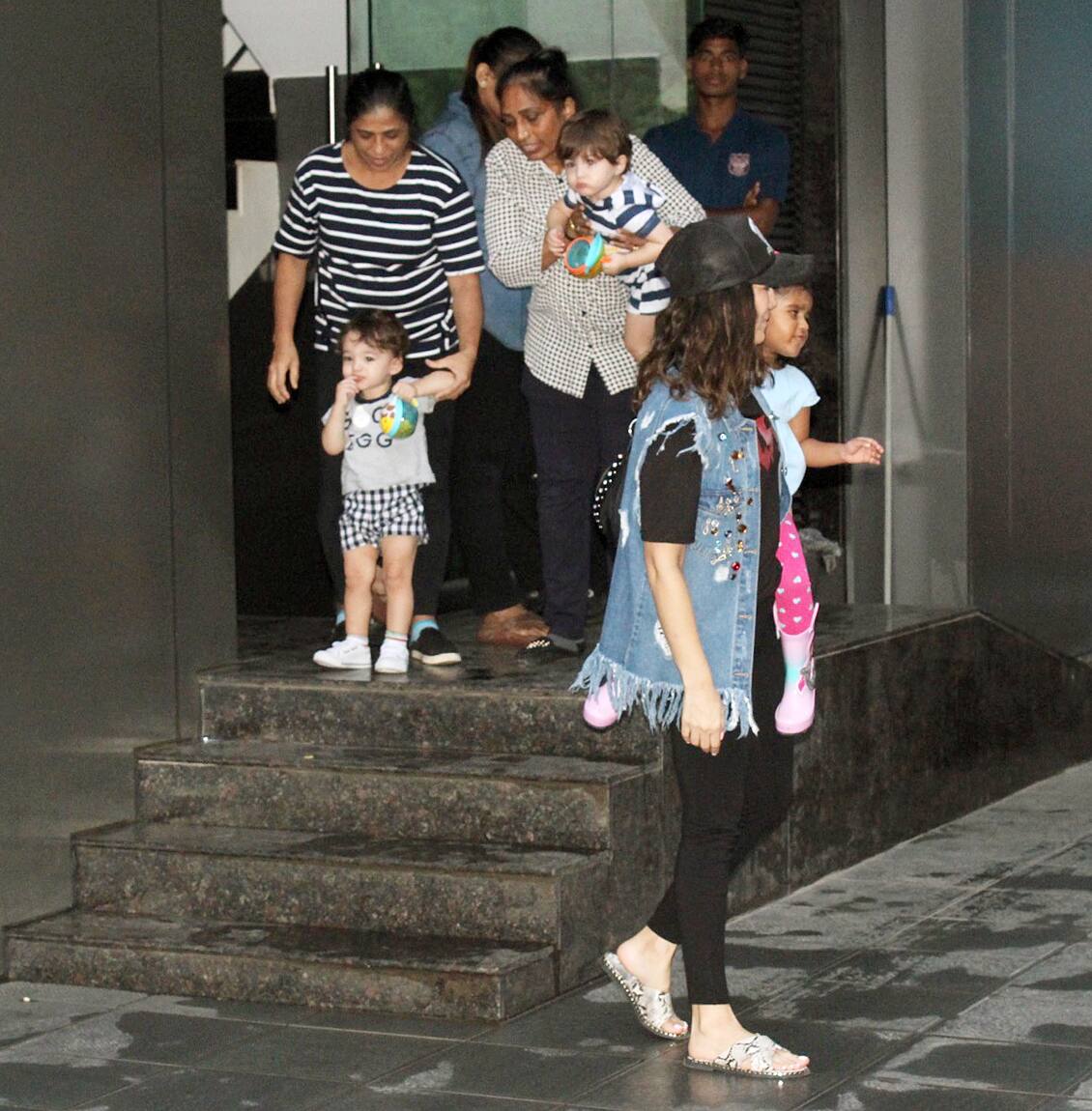 Sunny Leone with kids 