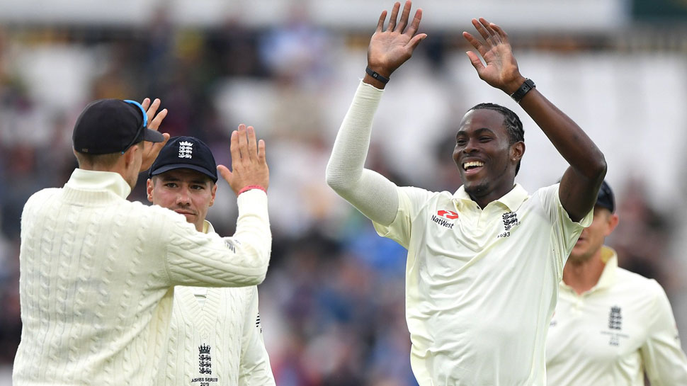 5th Ashes Test: 6-wicket haul by Jofra Archer gives England advantage over Australia 5th Ashes Test: 6-wicket haul by Jofra Archer gives England advantage over Australia