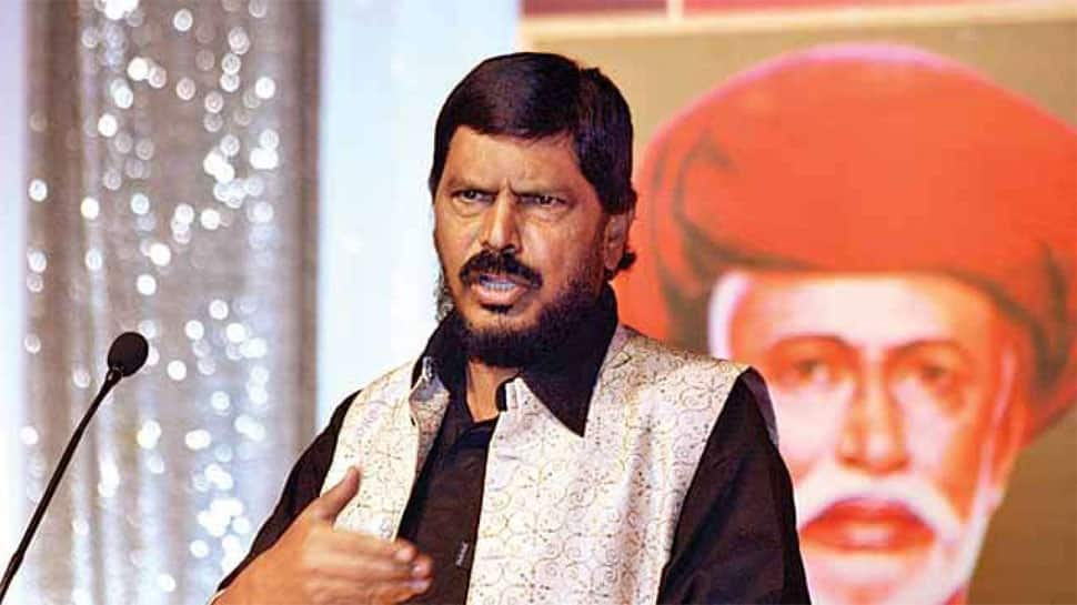 Imran Khan should hand over PoK if Pakistan does not want war: Ramdas Athawale