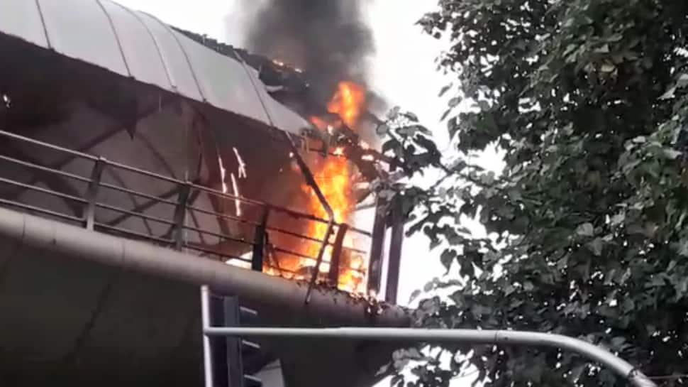 Fire breaks out on Mumbai skywalk at Cotton Green railway station, fire tenders at spot