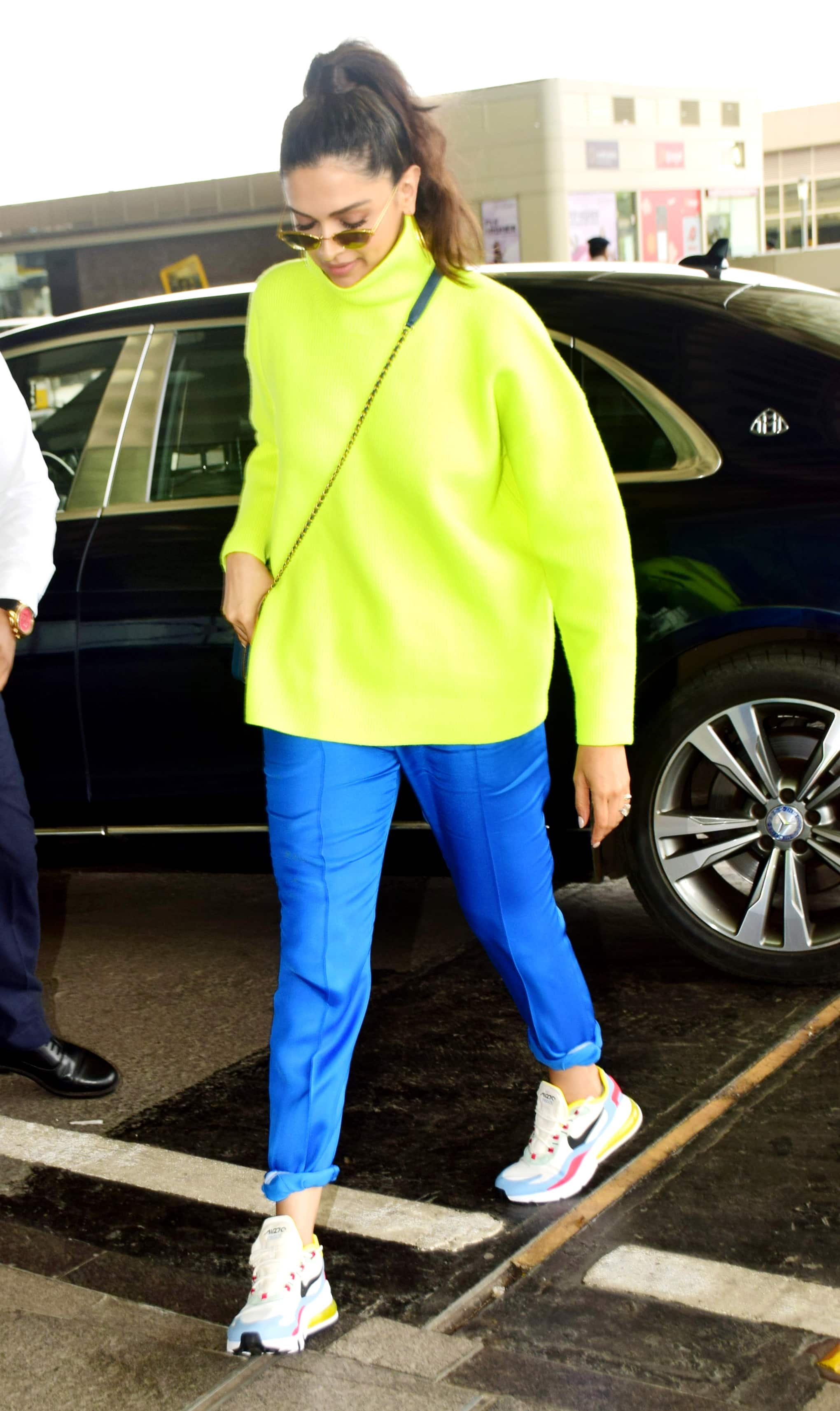 Deepika Padukone keeps it casual at the airport