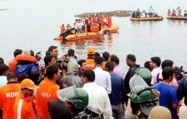 Godavari tourist boat capsize: 13 dead, no trace of 21 missing survivors