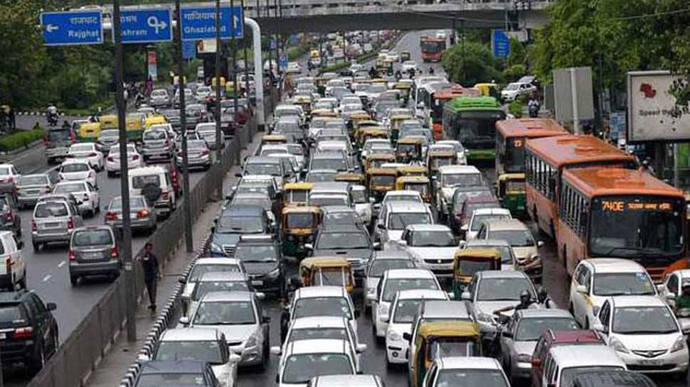 Delhi government faces opposition; plea challenging odd-even scheme filed in NGT