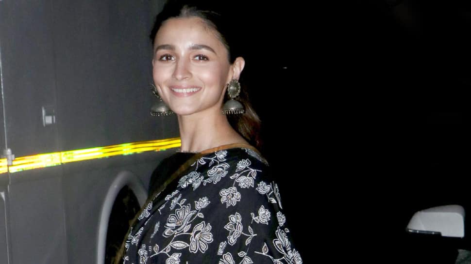 Alia Bhatt is elegance personified in ethnic wear—Pics