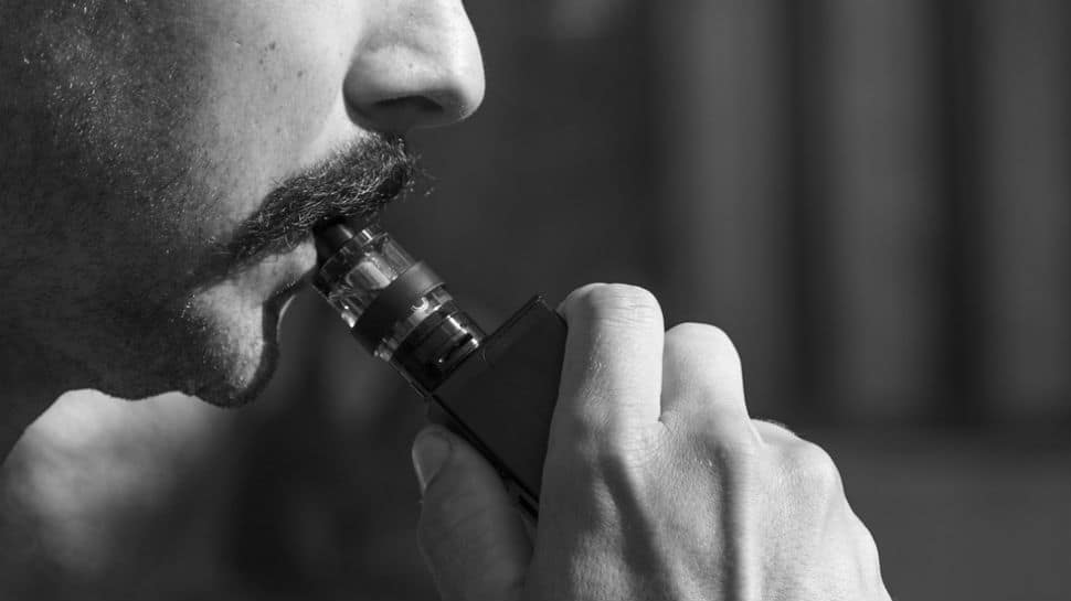 What is an e-cigarette, why is it harmful and why has it been banned. All you need to know