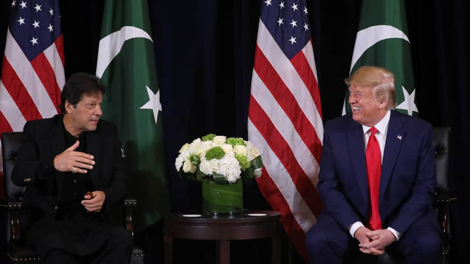 Donald Trump says &#039;you live in a very friendly neighbourhood&#039; as Imran Khan speaks about India and Kashmir