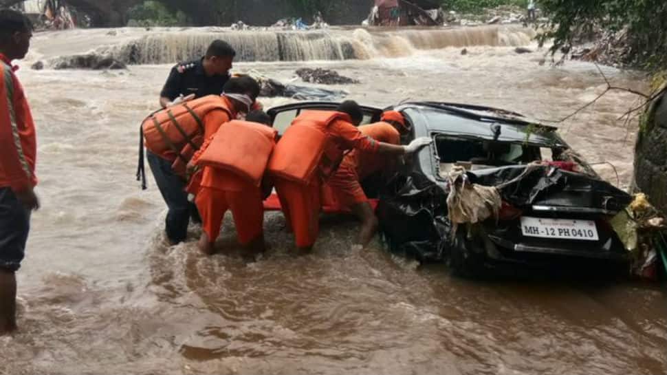 Heavy rains claim 10 lives in Pune; schools and colleges shut