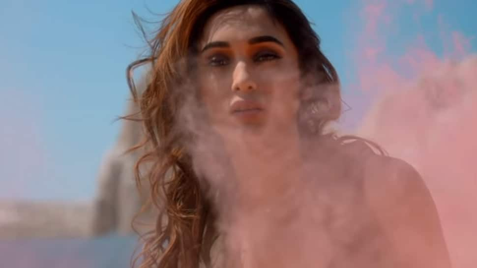 Mimi Chakraborty&#039;s song &#039;Anjana&#039; is breaking the internet—Watch