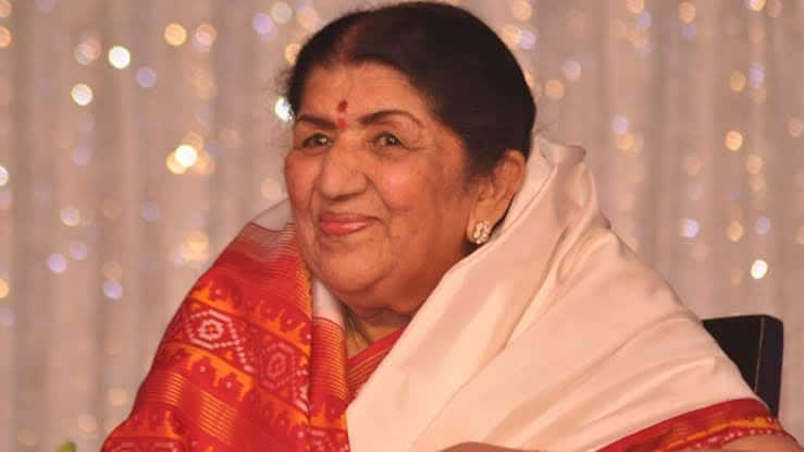 B&#039;wood celebs wish Lata Mangeshkar on her 90th birthday