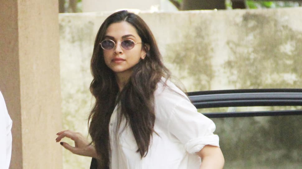 Deepika Padukone catches up with maverick filmmaker Sanjay Leela Bhansali; is a film on cards?